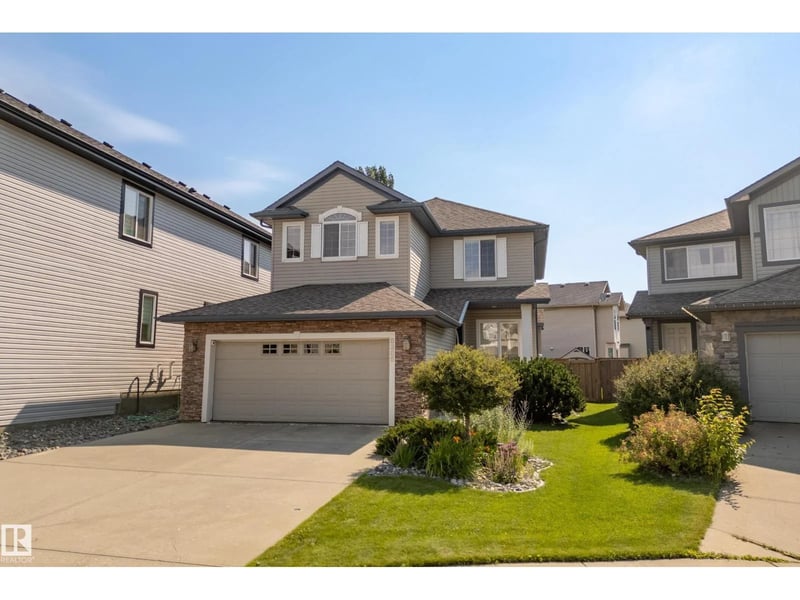 8385 SHASKE CR NW, Edmonton, Alberta, T6R0B4, Edmonton, Alberta — photo 1 of 5