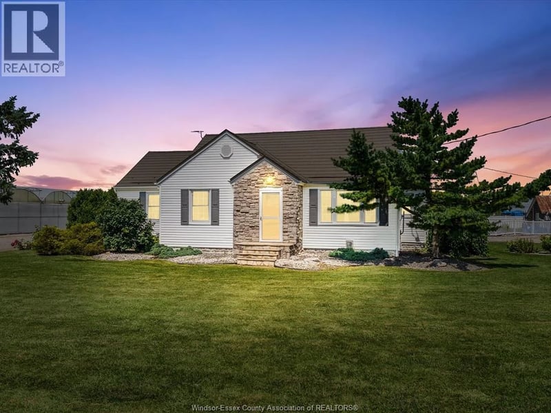 343 County Rd 14, Cottam, Ontario, N0R1B0, Cottam, Ontario — photo 1 of 5