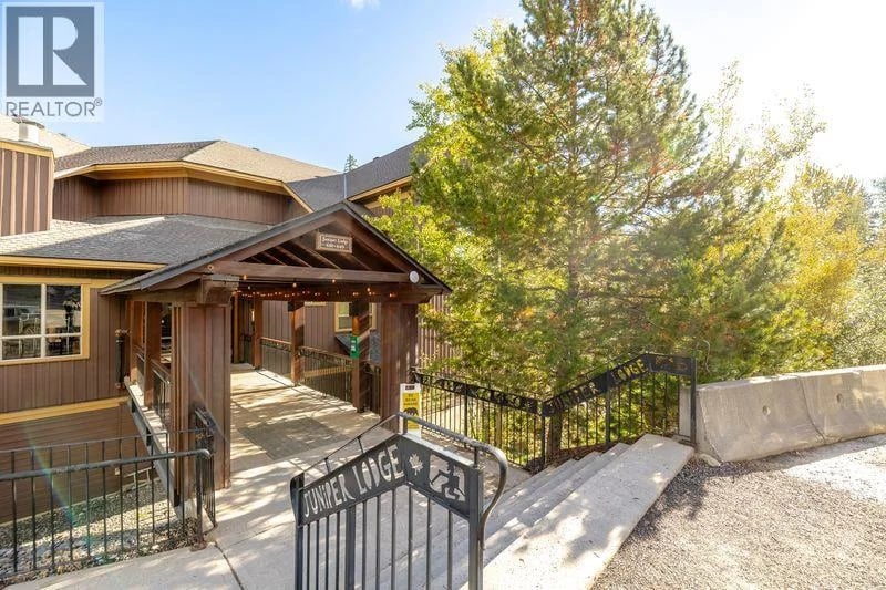 611B, 4559 TIMBERLINE Crescent, Fernie, British Columbia, V0B1M6, Fernie, British Columbia — photo 1 of 5