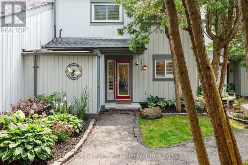 #406 12 DAWSON Drive, Collingwood, Ontario, L9Y5B4, Collingwood, Ontario — photo 1 of 5