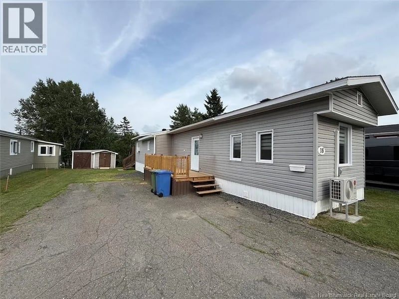 18 Parc P'tiso Street, Edmundston, New Brunswick, E3V3X7, Edmundston, New Brunswick — photo 1 of 5