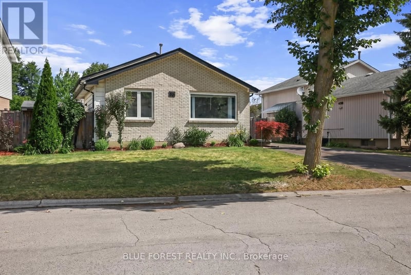 55 Archer Crescent, London South (South X), Ontario, N6E2A4, London South (South X), Ontario — photo 1 of 5