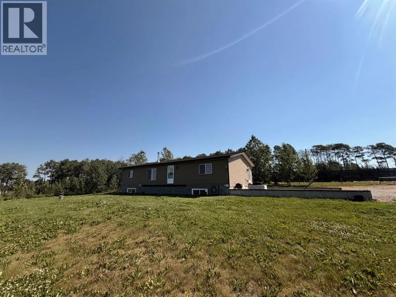 4142 Township Road 290, Rural Mountain View County, Alberta, T0m1L0, Rural Mountain View County, Alberta — photo 1 of 5