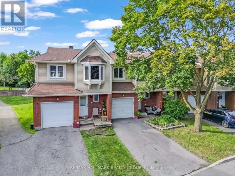 #14 472 Valade Crescent, Ottawa, Ontario, K4A2W7, Ottawa, Ontario — photo 1 of 5