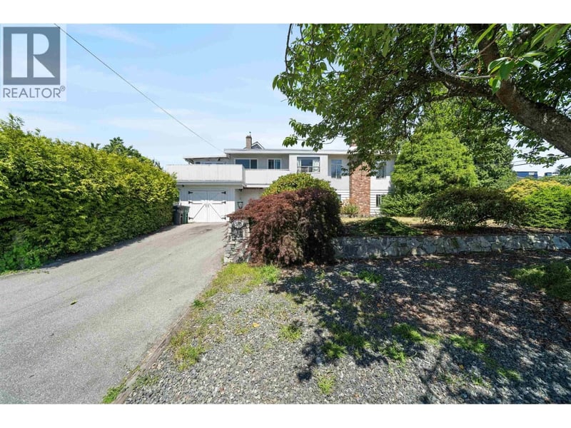 5395 GEORGIA Street, Burnaby, British Columbia, V5B1V3, Burnaby, British Columbia — photo 1 of 5