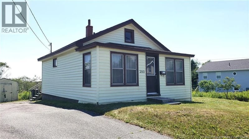 280 Mount Pleasant Avenue, Saint John, New Brunswick, E2J1T4, Saint John, New Brunswick — photo 1 of 5