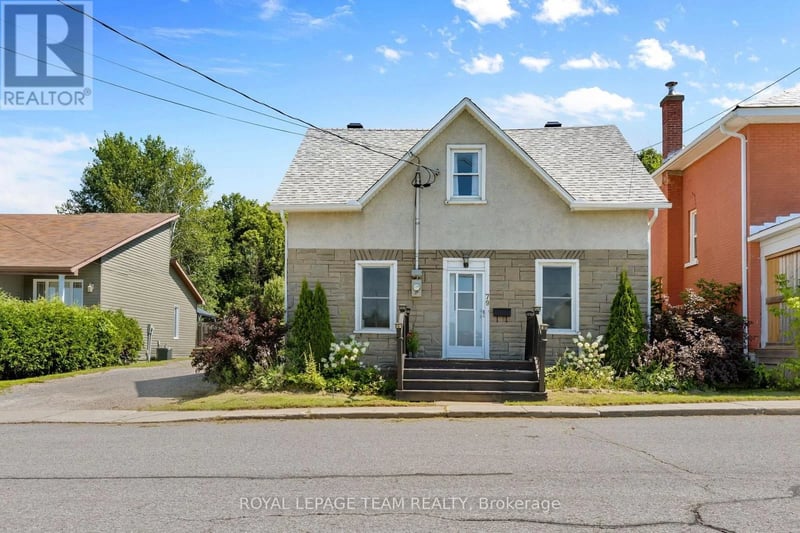 79 Mutual Avenue, Renfrew, Ontario, K7V3R4, Renfrew, Ontario — photo 1 of 5