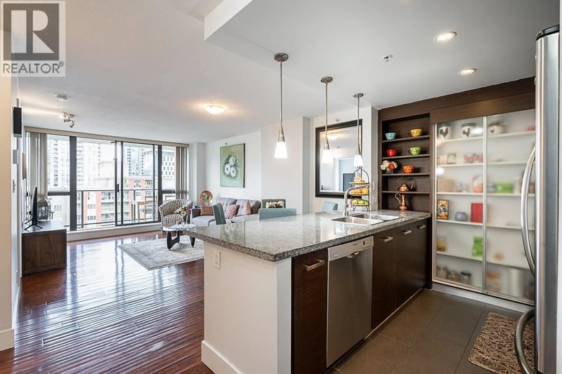 #1203 2959 GLEN Drive, Coquitlam, British Columbia, V3B0B8, Coquitlam, British Columbia — photo 1 of 5