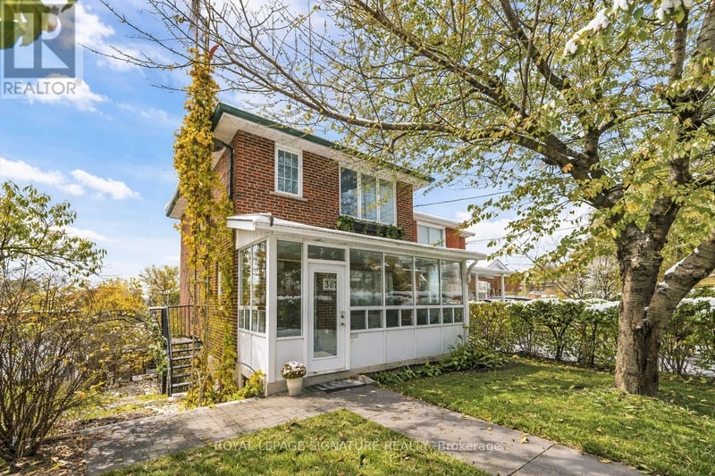 362 Silverthorn Avenue, Toronto (Keelesdale-Eglinton West), Ontario, M6M3G8, Toronto (Keelesdale-Eglinton West), Ontario — photo 1 of 5