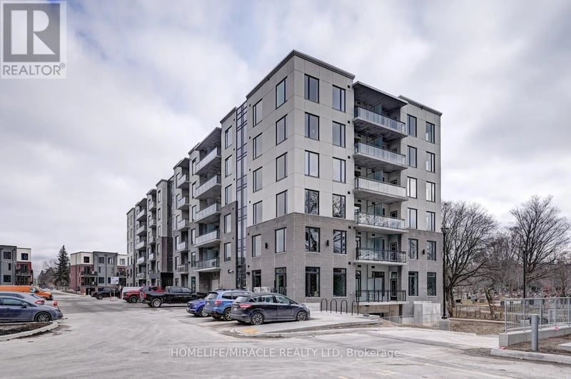 #110 107 ROGERS Street, Waterloo, Ontario, N2J0G3, Waterloo, Ontario — photo 1 of 5