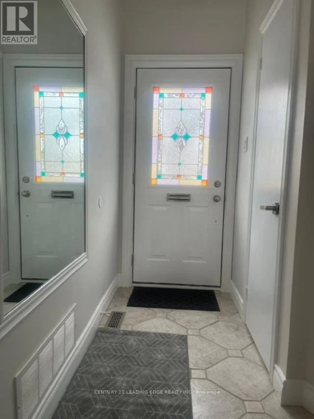 24 King Henrys Boulevard, Toronto (Tam O'Shanter-Sullivan), Ontario, M1T2V4, Toronto (Tam O'Shanter-Sullivan), Ontario — photo 1 of 5