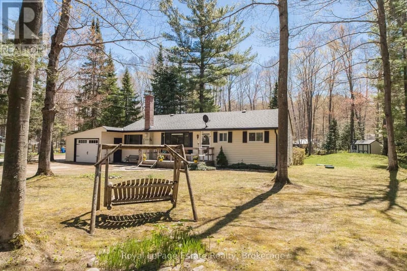 818 Sixth Street North, South Bruce Peninsula, Ontario, N0H2G0, South Bruce Peninsula, Ontario — photo 1 of 5