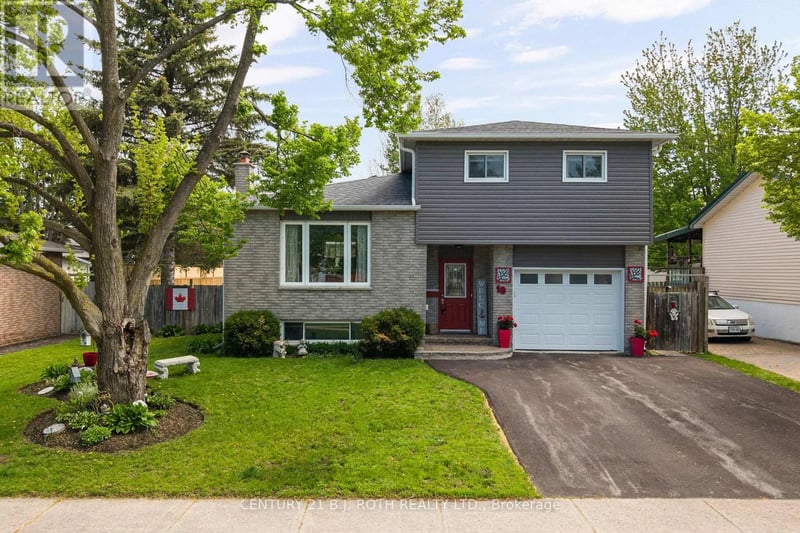 10 Andrea Crescent, Orillia, Ontario, L3V6W5, Orillia, Ontario — photo 1 of 5