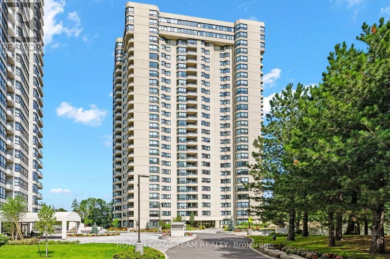 #2408 1500 Riverside Drive, Ottawa, Ontario, K1G4J4, Ottawa, Ontario — photo 1 of 5