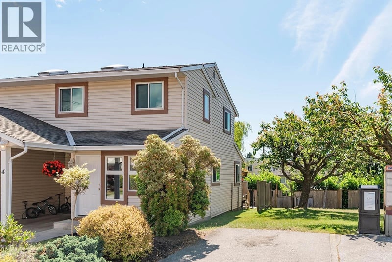 #4 765 SCHOOL Road, Gibsons, British Columbia, V0N1V9, Gibsons, British Columbia — photo 1 of 5