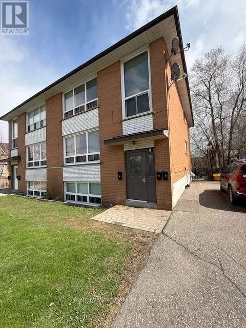 #1 9 Ellen Street, Mississauga (Streetsville), Ontario, L5M1R8, Mississauga (Streetsville), Ontario — photo 1 of 5