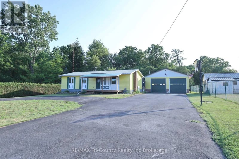 43 South Street, Norfolk (Walsingham), Ontario, N0E1X0, Norfolk (Walsingham), Ontario — photo 1 of 5