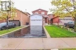9 Salem Court, Brampton (Brampton North), Ontario, L6V4J8, Brampton (Brampton North), Ontario — photo 1 of 5