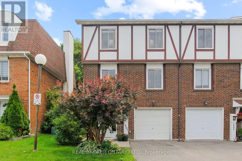 1807 Axminster Court, Ottawa, Ontario, K1C1Z5, Ottawa, Ontario — photo 1 of 5