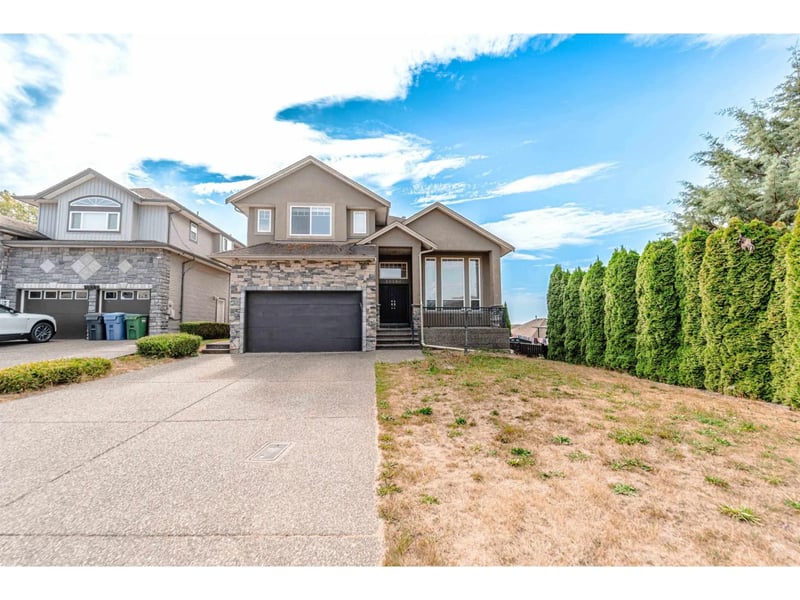 30580 GARNET Place, Abbotsford, British Columbia, V2T6Y5, Abbotsford, British Columbia — photo 1 of 5