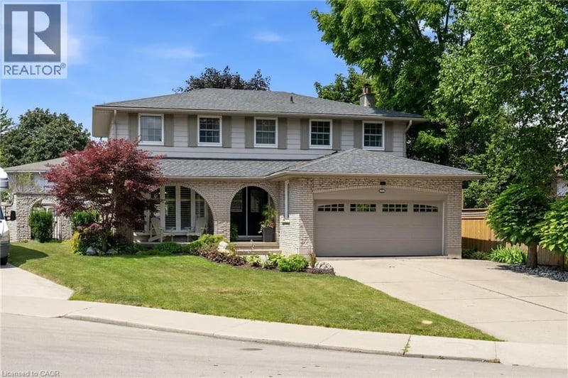 105 SAN FERNANDO Drive, Hamilton, Ontario, L9C2C3, Hamilton, Ontario — photo 1 of 5