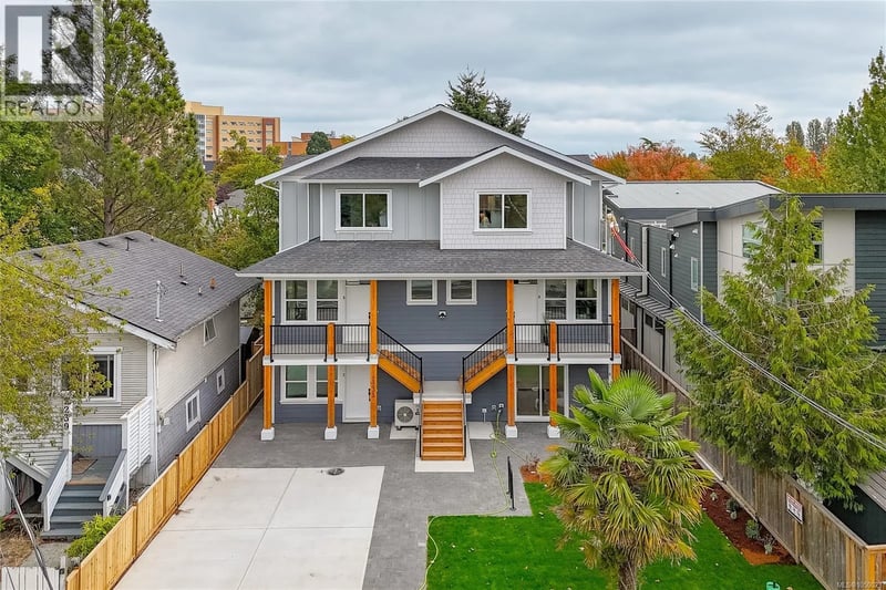 #B 2235 Shelbourne Street, Victoria, British Columbia, V8R4L2, Victoria, British Columbia — photo 1 of 5