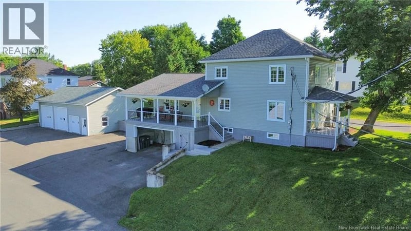 21 Hillcrest Avenue, Hartland, New Brunswick, E7P1M7, Hartland, New Brunswick — photo 1 of 5