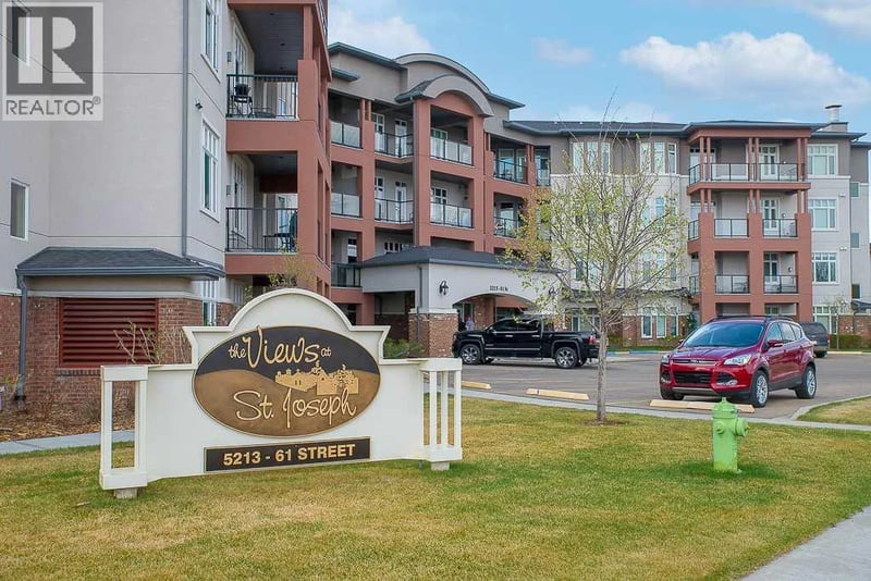 5213 61 Street, Red Deer, Alberta, T4N6N5, Red Deer, Alberta — photo 1 of 5