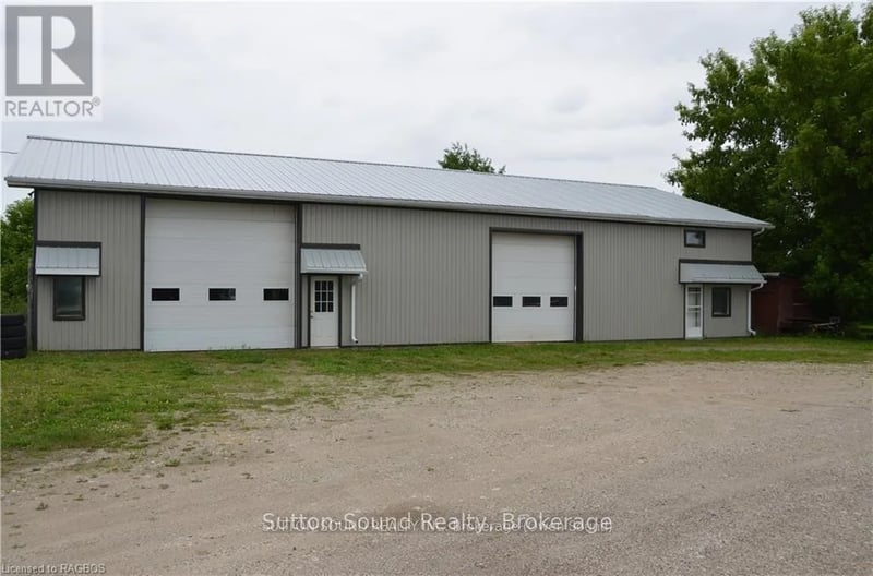 402432 GREY ROAD 4, West Grey, Ontario, N0H1R0, West Grey, Ontario — photo 1 of 5