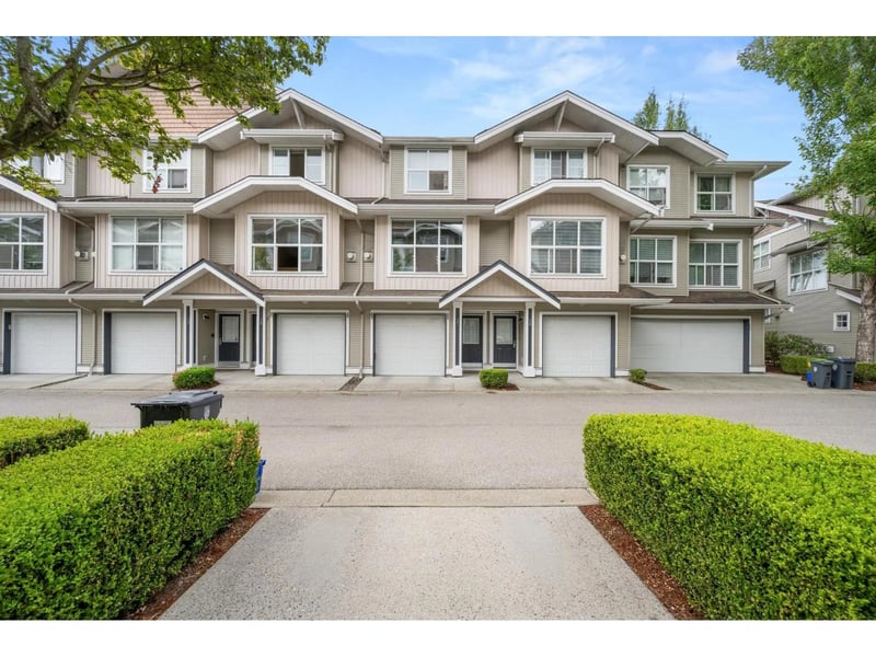 #37 20460 66 Avenue, Langley, British Columbia, V2Y3B6, Langley, British Columbia — photo 1 of 5