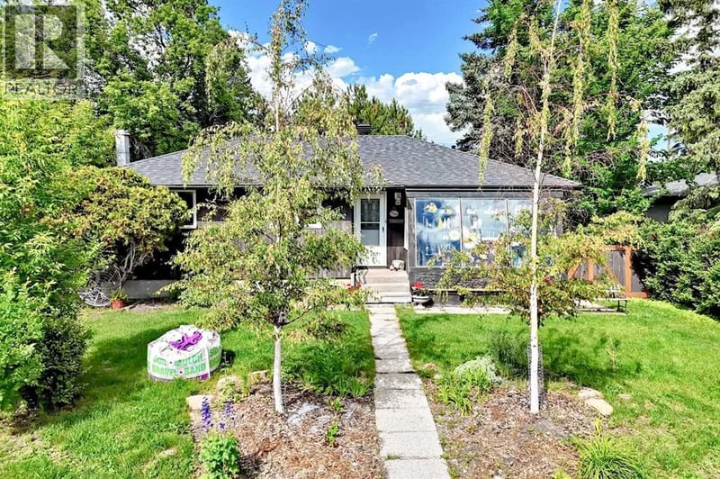 4832 Worcester Drive Southwest, Calgary, Alberta, T3C3L6, Calgary, Alberta — photo 1 of 5