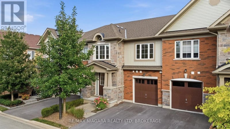 12 George Manor, Niagara-on-the-Lake (Town), Ontario, L0S1J0, Niagara-on-the-Lake (Town), Ontario — photo 1 of 5