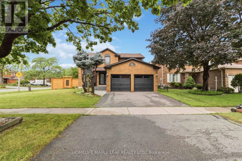 #Upper 90 Burgby Avenue, Brampton (Northwood Park), Ontario, L6X3A4, Brampton (Northwood Park), Ontario — photo 1 of 5