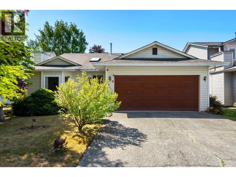 23410 NIGHTINGALE Avenue, Maple Ridge, British Columbia, V2X9C8, Maple Ridge, British Columbia — photo 1 of 5
