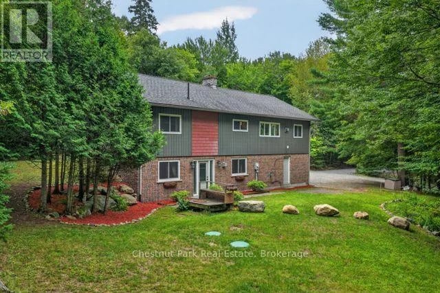 1039 South Waseosa Lake Road, Huntsville (Chaffey), Ontario, P1H2N5, Huntsville (Chaffey), Ontario — photo 1 of 5