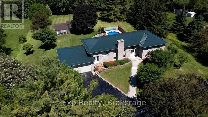 267 County Road 28, Prince Edward County (Ameliasburg Ward), Ontario, K8N4Z7, Prince Edward County (Ameliasburg Ward), Ontario — photo 1 of 5