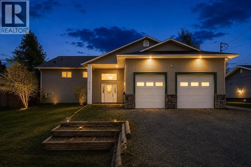 5772 HEYER Road, Prince George, British Columbia, V2N6J4, Prince George, British Columbia — photo 1 of 5