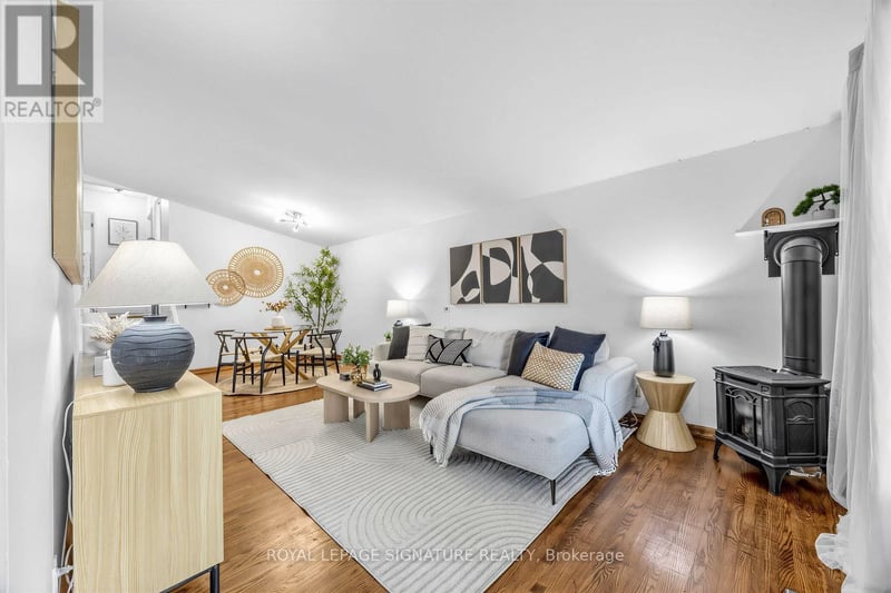 821 Krosno Boulevard, Pickering (Bay Ridges), Ontario, L1W1G7, Pickering (Bay Ridges), Ontario — photo 1 of 5
