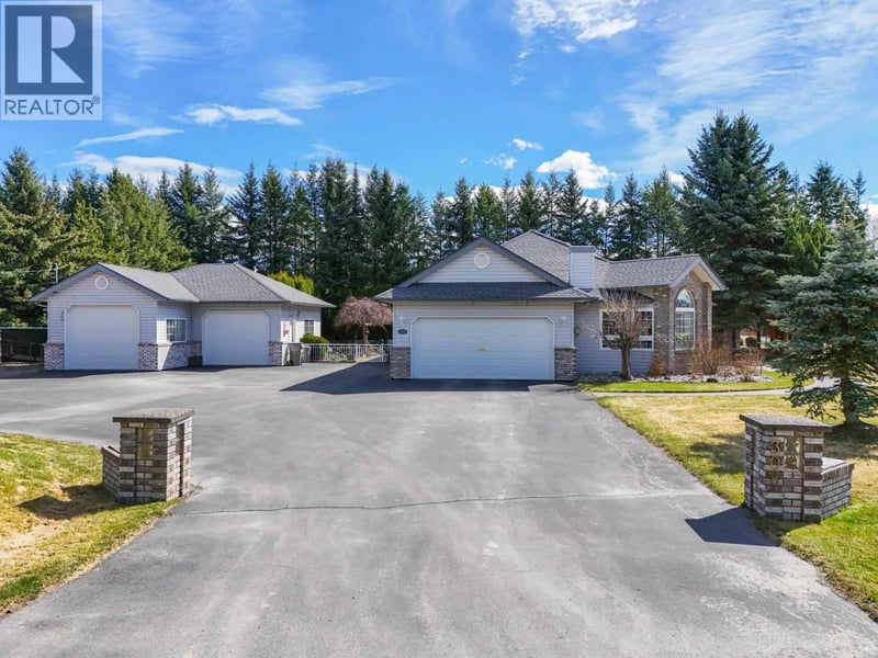 308 WESTLAND Road, Quesnel, British Columbia, V2J6A7, Quesnel, British Columbia — photo 1 of 5