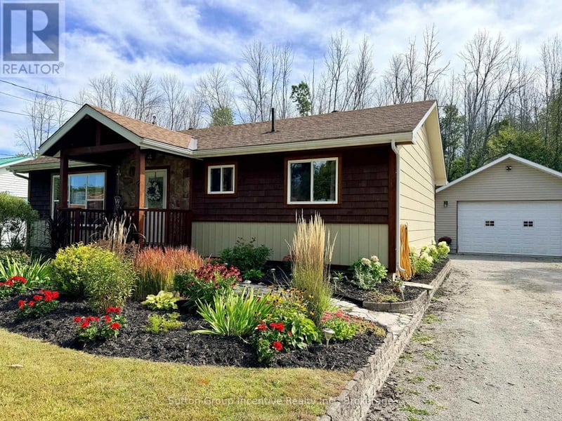 9 George Street, Severn (Coldwater), Ontario, L0K1E0, Severn (Coldwater), Ontario — photo 1 of 5