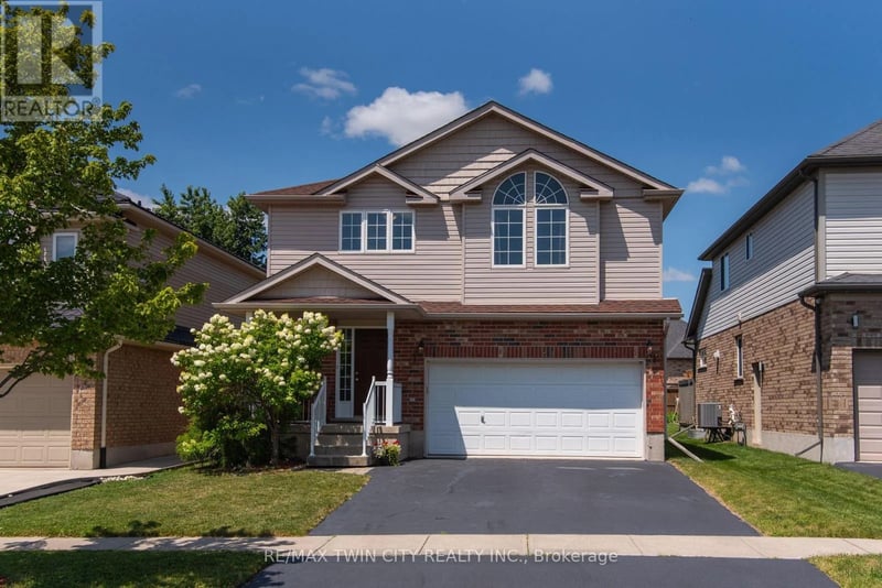 24 Joseph Lichti Lane, Wilmot, Ontario, N3A4S3, Wilmot, Ontario — photo 1 of 5