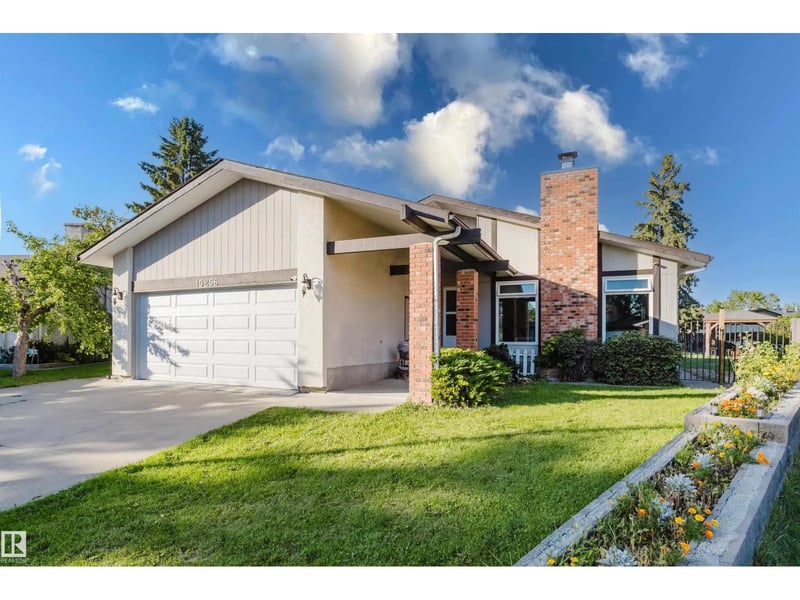 15256 122 ST NW, Edmonton, Alberta, T5X1P5, Edmonton, Alberta — photo 1 of 5