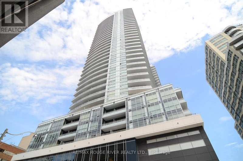 #509 89 Dunfield Avenue, Toronto (Mount Pleasant West), Ontario, M4S0A4, Toronto (Mount Pleasant West), Ontario — photo 1 of 5