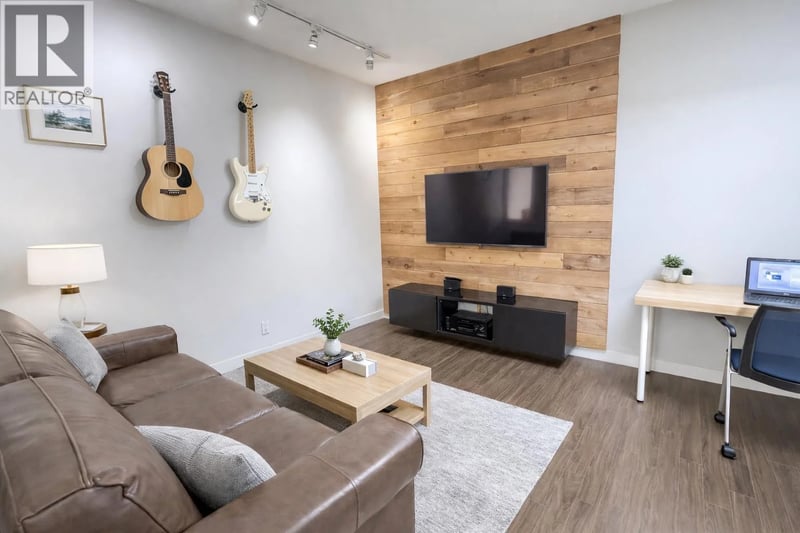 #103 41105 TANTALUS Road, Squamish, British Columbia, V8B0N3, Squamish, British Columbia — photo 1 of 5