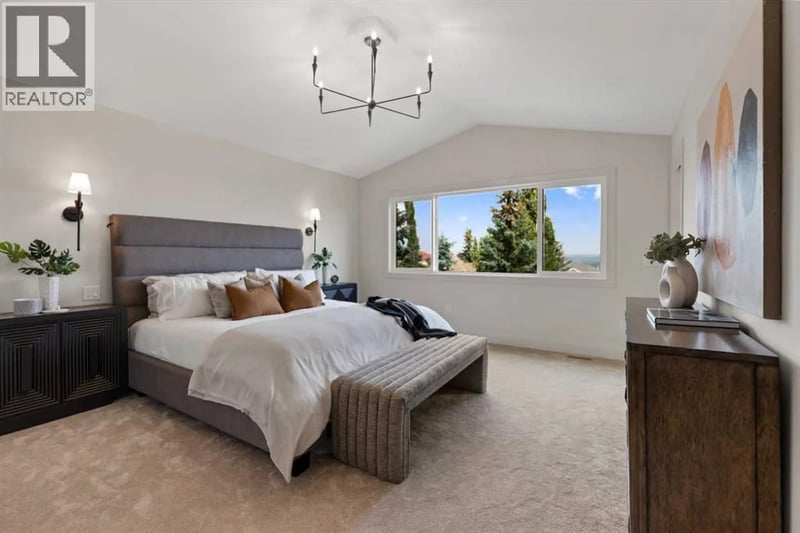52 Patterson Rise Southwest, Calgary, Alberta, T3H2E3, Calgary, Alberta — photo 1 of 5