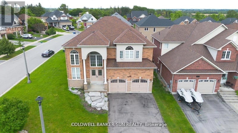 33 Ellis Crescent, Kawartha Lakes (Lindsay), Ontario, K9V0A5, Kawartha Lakes (Lindsay), Ontario — photo 1 of 5