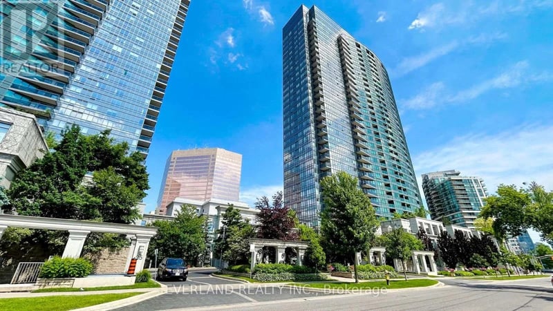 #707 15 Greenview Avenue, Toronto (Newtonbrook West), Ontario, M2M4M7, Toronto (Newtonbrook West), Ontario — photo 1 of 5