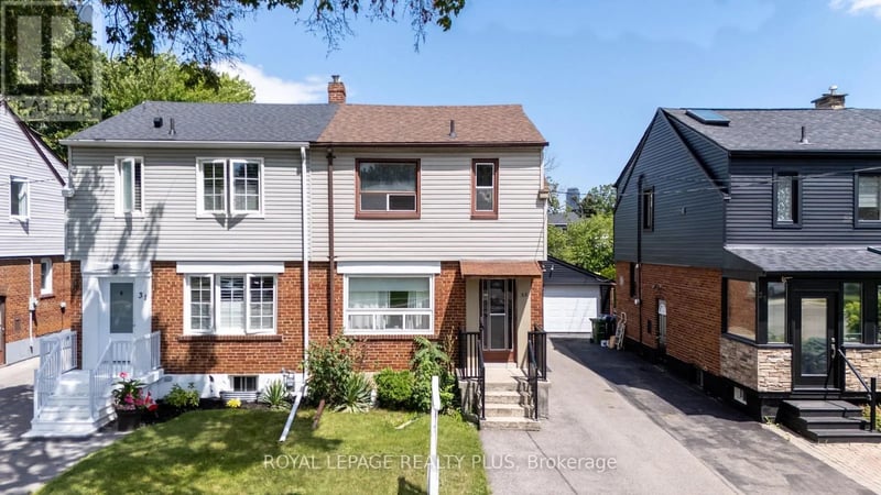 33 Dayton Avenue, Toronto (Stonegate-Queensway), Ontario, M8Z3L8, Toronto (Stonegate-Queensway), Ontario — photo 1 of 5