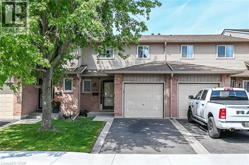 #43 1675 UPPER GAGE Avenue, Hamilton, Ontario, L8W3R8, Hamilton, Ontario — photo 1 of 5