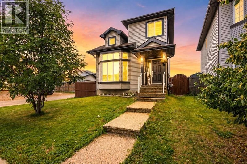 162 Chestnut Way, Fort McMurray, Alberta, T9K0M7, Fort McMurray, Alberta — photo 1 of 5